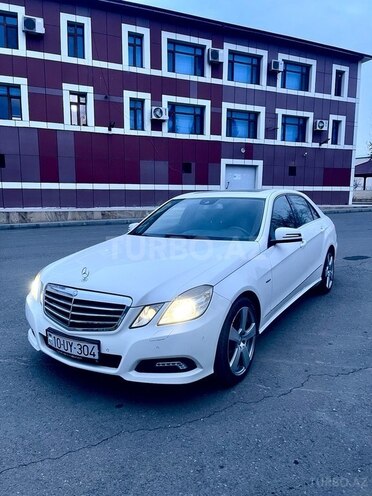 Mercedes E 350 2010, 23,000 km - 3.0 l - Gəncə