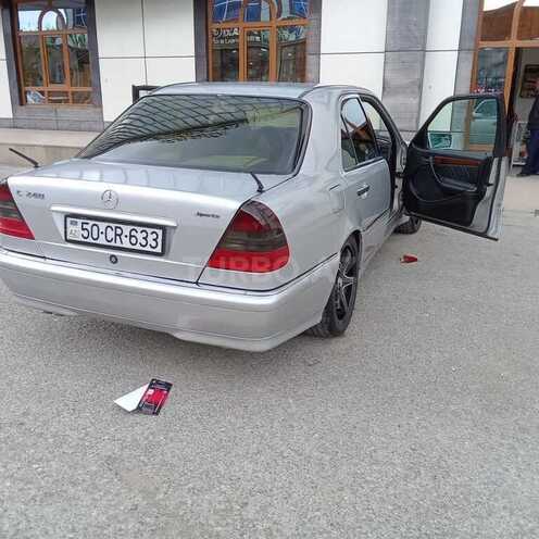 Mercedes C 240 1997, 380,000 km - 2.4 л - Şamaxı