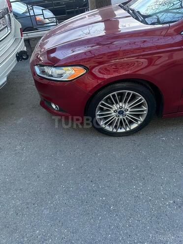 Ford Fusion 2015, 129,000 km - 2.0 l - Bakı