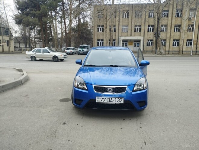 Kia Rio 2010, 131,000 km - 1.4 л - Mingəçevir