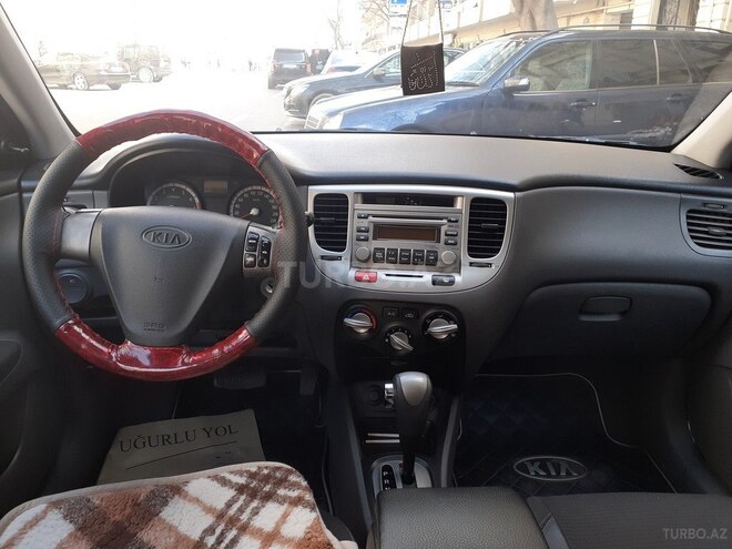 Kia Rio 2008, 192,131 km - 1.4 л - Bakı