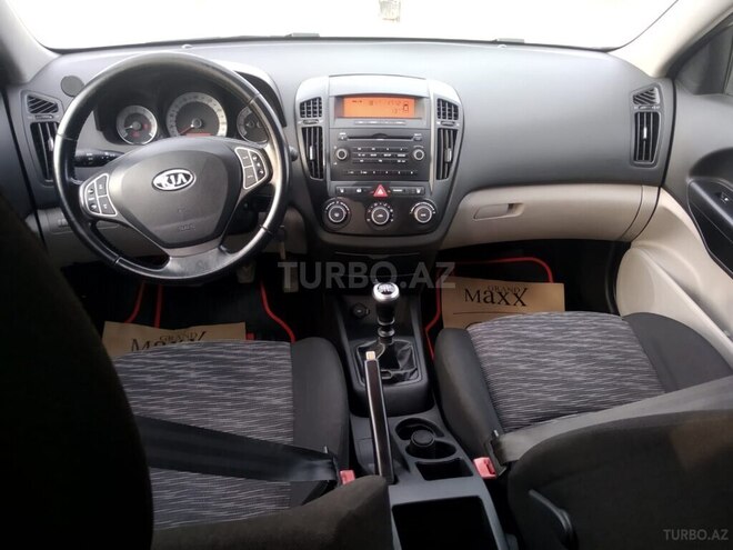 Kia Ceed 2009, 260,000 km - 1.4 л - Bakı