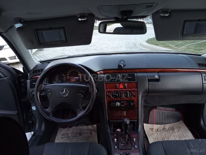 Mercedes E 220 1999, 474,000 km - 2.2 l - Bakı