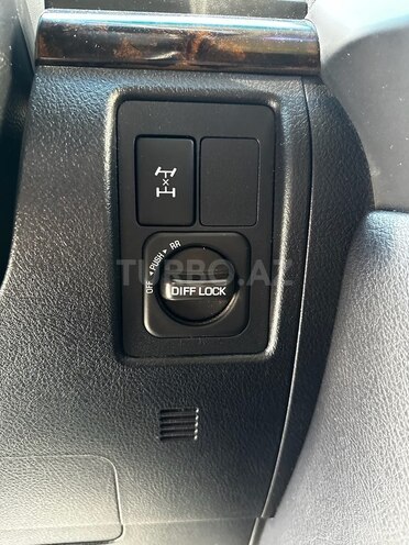Toyota Land Cruiser 2011, 133,000 km - 4.0 l - Bakı