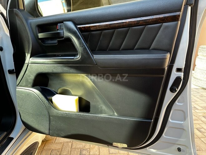 Toyota Land Cruiser 2011, 133,000 km - 4.0 l - Bakı