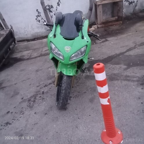 Kawasaki  2018, 2,028 km - 0.3 l - Bakı