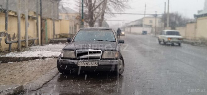Mercedes E 250 1995, 217,664 km - 2.5 l - Ağstafa