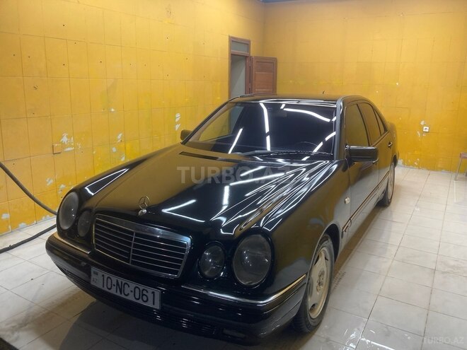 Mercedes E 280 1999, 280,000 km - 2.8 l - Bakı