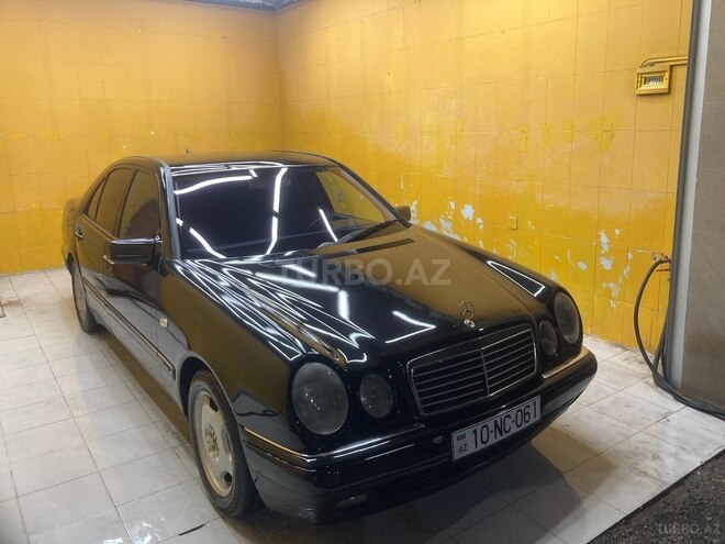Mercedes E 280 1999, 280,000 km - 2.8 l - Bakı