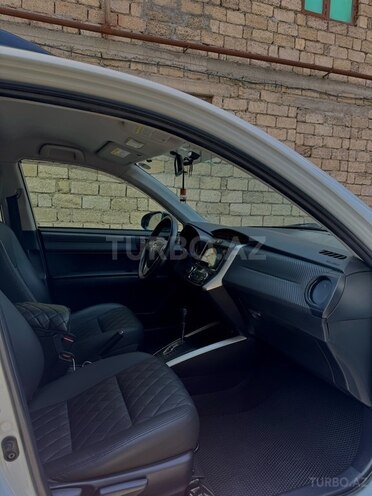 Toyota Corolla 2014, 115,000 km - 1.5 l - Bakı