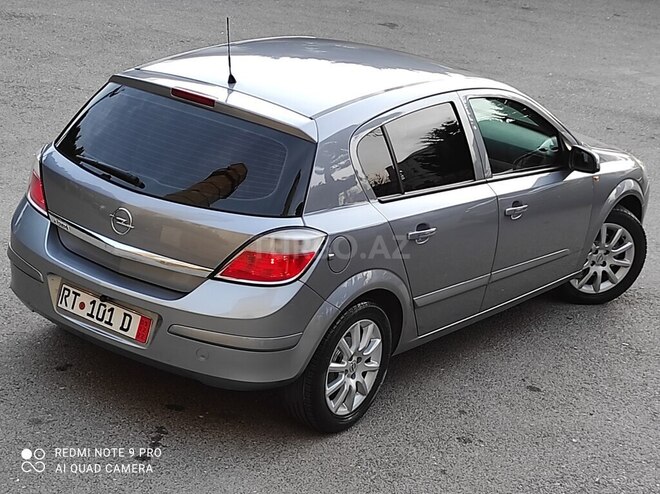 Opel Astra 2006, 237,000 km - 1.4 l - Bakı