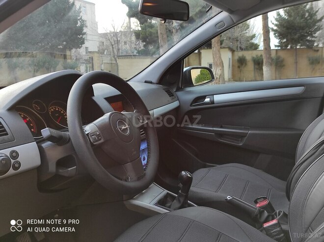 Opel Astra 2006, 237,000 km - 1.4 l - Bakı