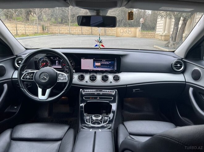 Mercedes E 200 2018, 129,500 km - 2.0 л - Bakı