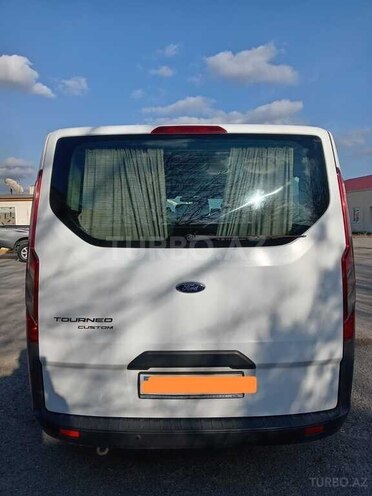 Ford Tourneo Custom 2014, 273,000 km - 2.2 l - Bakı