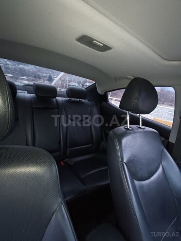 Hyundai Elantra 2014, 170,000 km - 1.6 л - Şəki