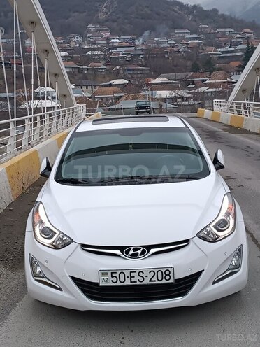 Hyundai Elantra 2014, 170,000 km - 1.6 л - Şəki