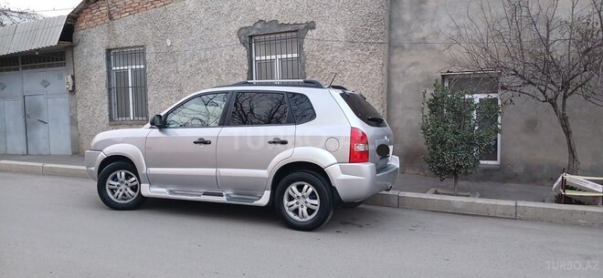 Hyundai Tucson 2006, 228,000 km - 2.0 l - Gəncə