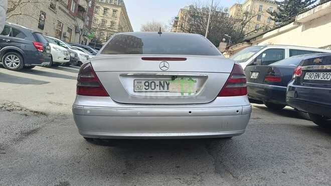Mercedes E 220 2002, 380,000 km - 2.2 l - Bakı