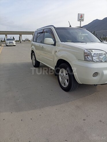 Nissan X-Trail 2004, 374,000 km - 2.0 л - Qusar