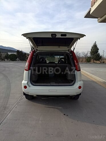 Nissan X-Trail 2004, 374,000 km - 2.0 л - Qusar