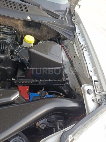 Nissan X-Trail 2004, 374,000 km - 2.0 л - Qusar