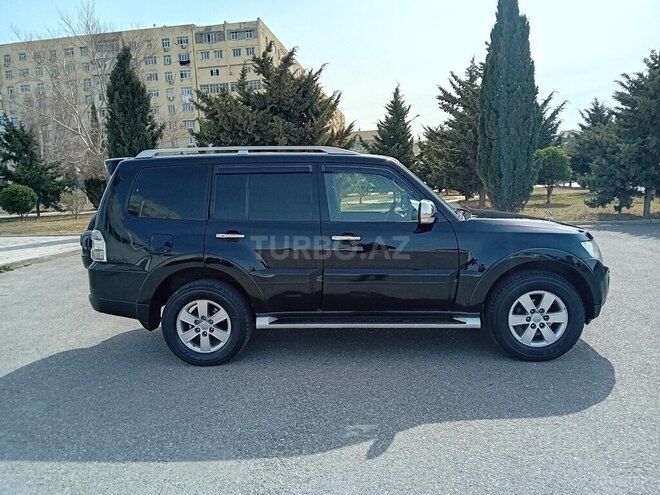 Mitsubishi Pajero 2007, 215,000 km - 3.0 l - Bakı