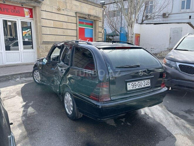 Mercedes C 220 1999, 269,875 km - 2.2 л - Bakı