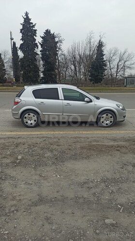 Opel Astra 2004, 346,400 km - 1.7 l - Qəbələ