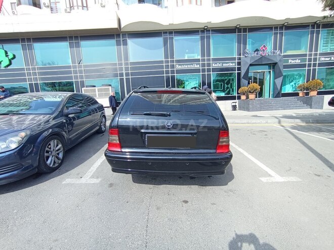 Mercedes C 240 2000, 440,000 km - 2.4 l - Bakı