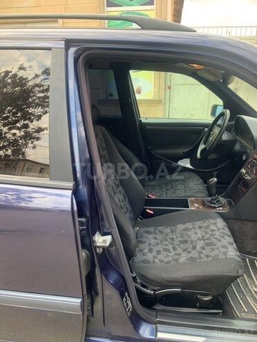 Mercedes C 180 1998, 240,000 km - 1.8 l - Salyan