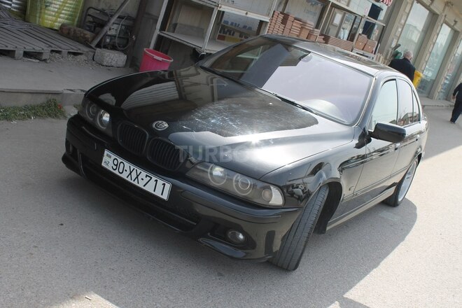 BMW 528 1999, 453,000 km - 2.8 l - Bakı