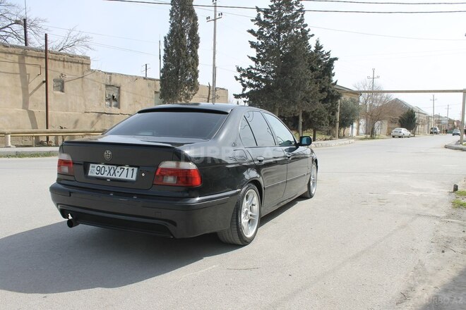BMW 528 1999, 453,000 km - 2.8 l - Bakı