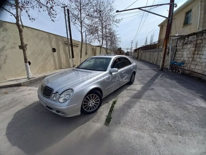 Mercedes E 220 2002, 524,560 km - 2.2 л - Bakı