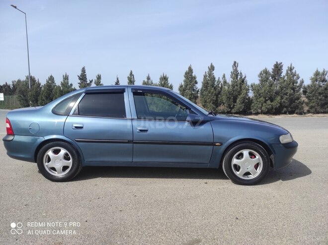 Opel Vectra 1998, 286,345 km - 1.6 l - Bakı
