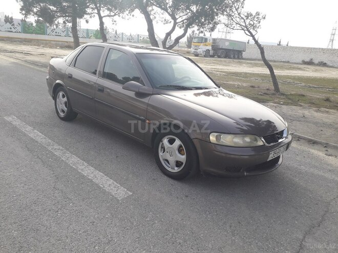 Opel Vectra 1997, 243,567 km - 1.8 l - Sumqayıt