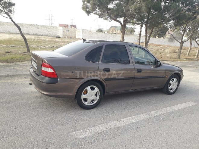 Opel Vectra 1997, 243,567 km - 1.8 l - Sumqayıt