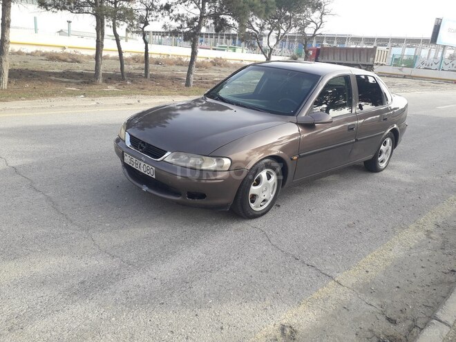 Opel Vectra 1997, 243,567 km - 1.8 l - Sumqayıt