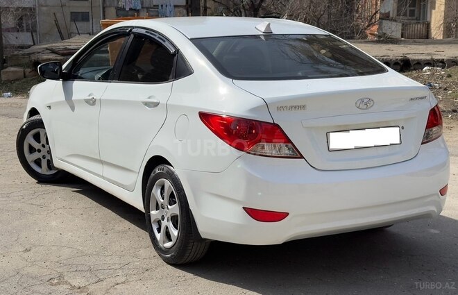Hyundai Accent 2012, 220,000 km - 1.4 l - Bakı