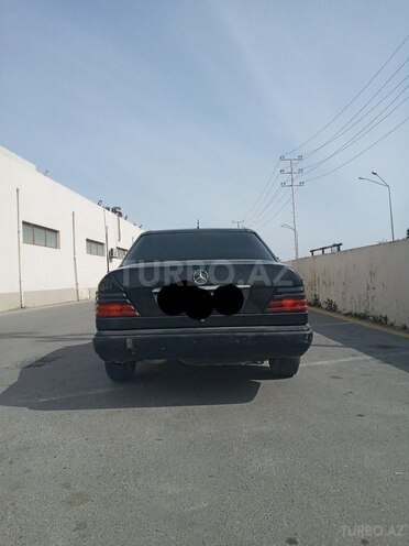 Mercedes E 200 1993, 285,000 km - 2.0 l - Bakı