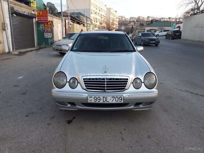 Mercedes E 220 2000, 410,000 km - 2.2 l - Bakı