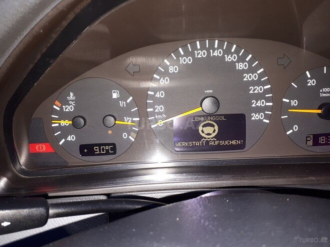 Mercedes E 220 2000, 410,000 km - 2.2 l - Bakı