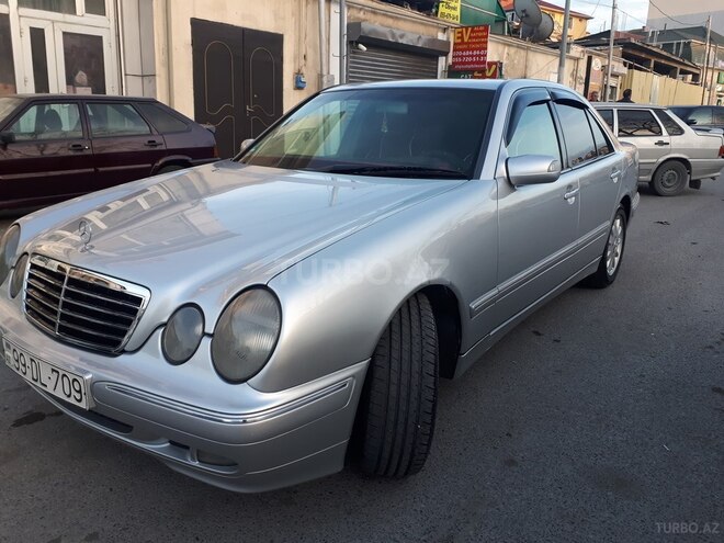 Mercedes E 220 2000, 410,000 km - 2.2 l - Bakı