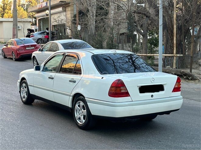 Mercedes C 180 1994, 352,200 km - 1.8 л - Bakı