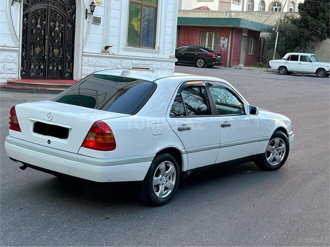 Mercedes C 180 1994, 352,200 km - 1.8 л - Bakı