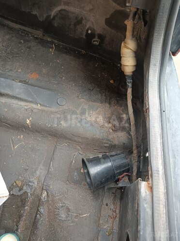 GAZ 31105 2004, 192,577 km - 2.3 l - Qəbələ