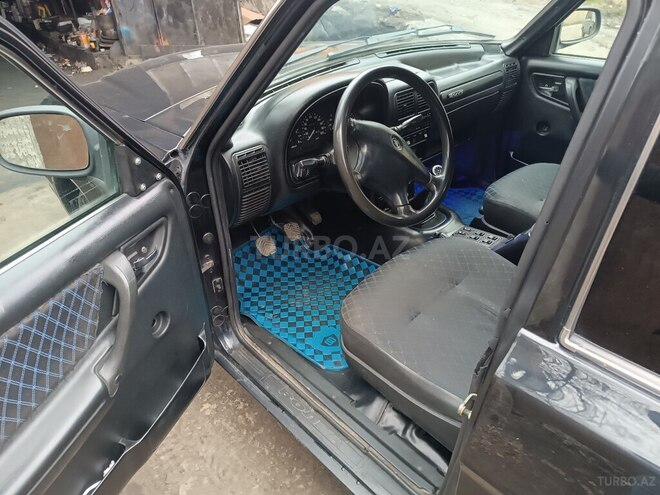GAZ 31105 2004, 192,577 km - 2.3 l - Qəbələ