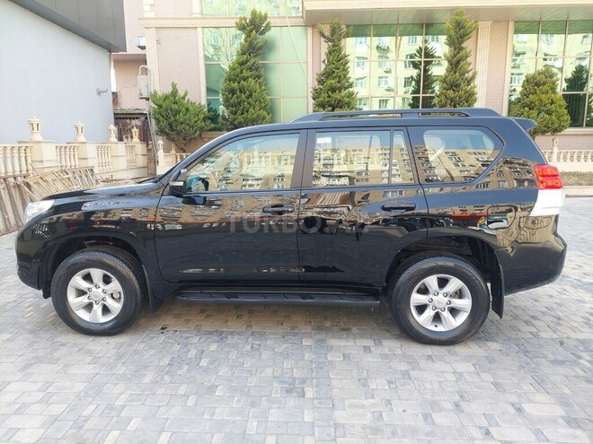 Toyota Prado 2012, 60,900 km - 2.7 l - Bakı