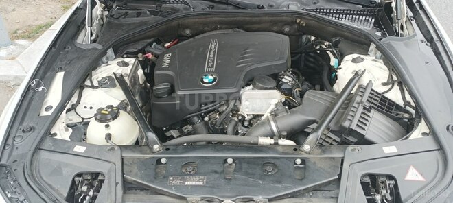 BMW 528 2014, 249,448 km - 2.0 l - Qax