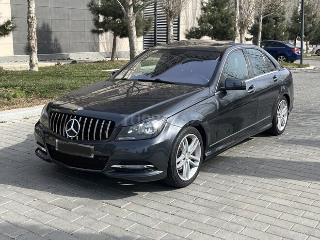 Mercedes C 250 2013, 200,000 km - 1.8 l - Bakı