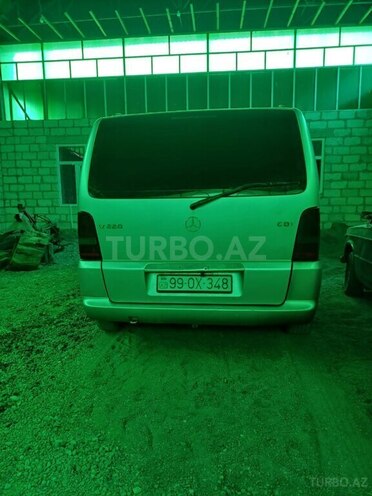 Mercedes Vito 115 2002, 435,000 km - 2.2 л - Tovuz